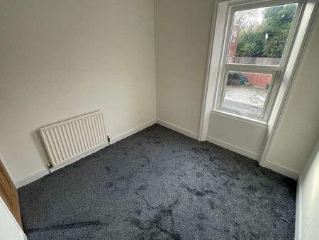 Wingrove Gardens, Newcastle Upon Tyne, NE4 - Photo 3