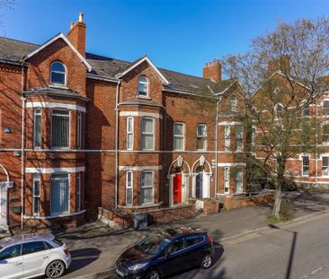 90 University Street Apartment 4, Botanic Avenue - Queens Quarter, ... - Photo 1