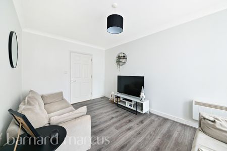 Melbourne Road, Wallington - Photo 2