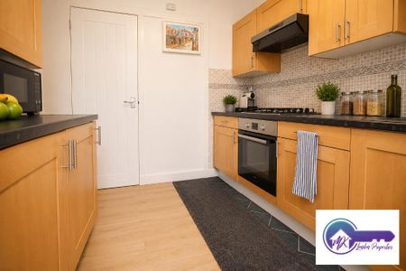 1 Bedroom Room in Flat Share To Rent - Photo 5