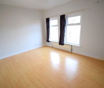 50 London Road, Belfast, BT6 8EY - Photo 3