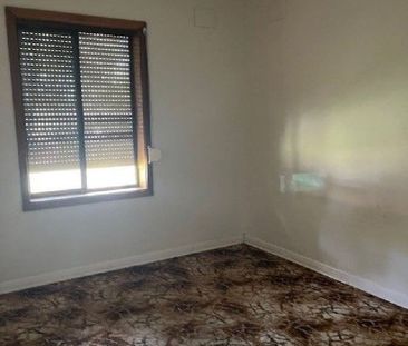 Available 6 Months - Great Location - Photo 1