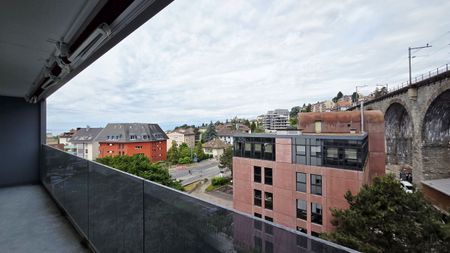 Apartment in perfect condition with lake view - Photo 3