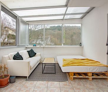 Wohnung in Weinheim - wunderschöne 3-Zimmer-Wohnung mit 35 m² Wintergarten 2 x Carport - Foto 2