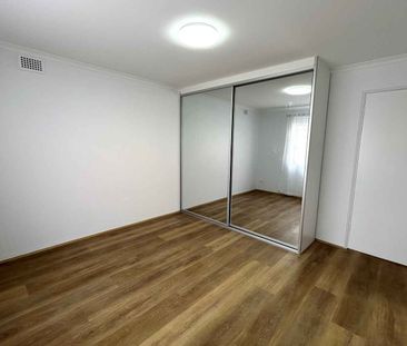Choice of Two Newly Renovated One Bedroom Units! - Photo 1