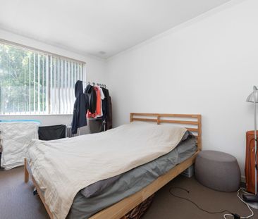 Super well located - Ground floor - 1 bed modern unit! - Photo 2