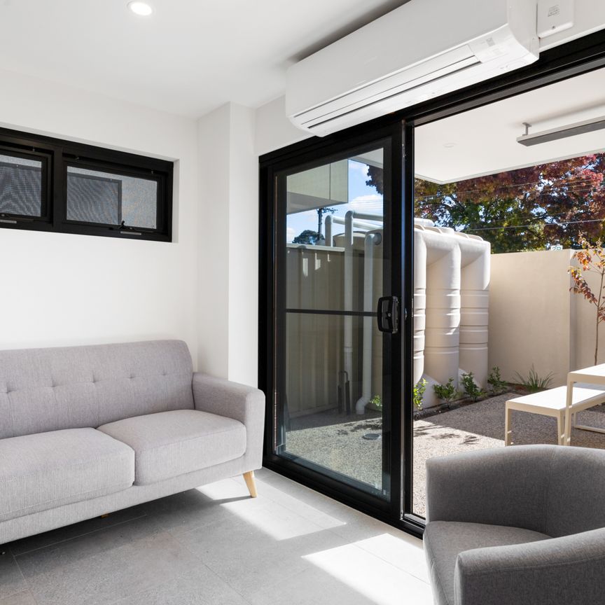 Woodmere Avenue (H60), Paradise – Room G - Photo 1