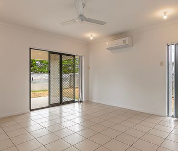 10 Sandon Place, Kelso QLD 4815 - House For Rent | Domain - Photo 4