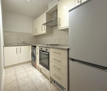 20a High Street, Woking, Surrey , GU21 - Photo 2