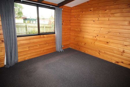 Gorgeous Home - Photo 3