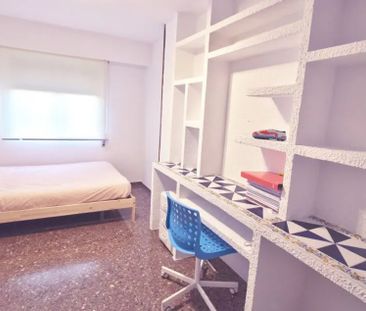 Carrer del Doctor Manuel Candela, Valencia, Valencian Community 46021 - Photo 2