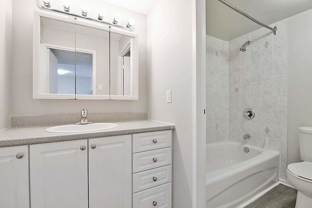 Pet-Friendly Apartments At The Aventura in Ottawa West! RECEIVE ½ MONTH OF FREE RENT! - Photo 1