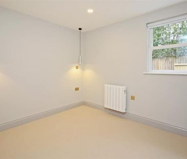 Wesley House, Whitstable Road - Photo 6