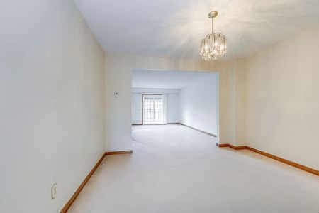 For Lease - 681 Cumberland Avenue, Burlington, Ontario - Photo 3