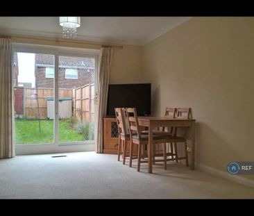 2 bedroom terraced house to rent - Photo 3