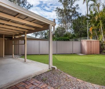 2/117B Pine Mountain Road, Brassall QLD 4305 - Photo 4
