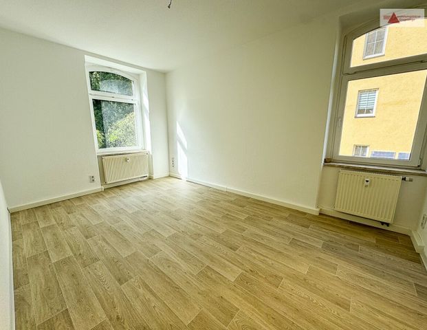 Schicke Single-Wohnung in ruhiger Lage von Aue - Foto 1