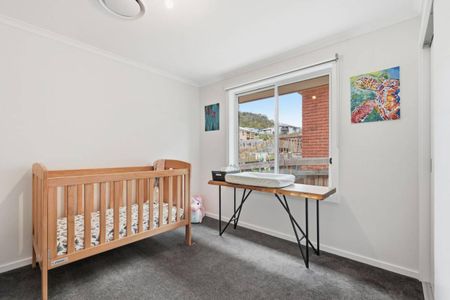 Great Family Home - Photo 5