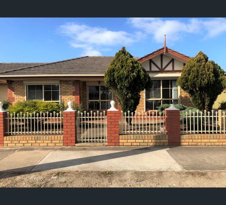 1/368 Marion Road, Plympton, SA 5038 - Photo 2