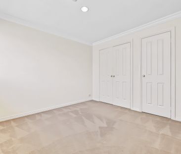 28 Higgins Close, Dingley Village, VIC, 3172 - Photo 5