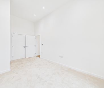 76 Bannerman House, Woolwich, SE18, London - Photo 2