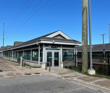 For Lease - 79 Franks Way, Barrie, Ontario - Photo 2