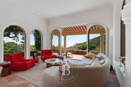 ESCALET - VILLA 6 CHAMBRES - VUE MER - Photo 2