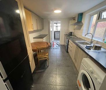 Queens Road, Southall, UB2 - Photo 6