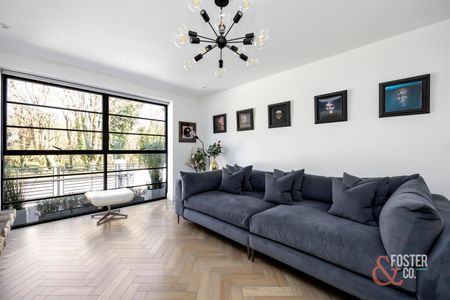 The Vale, Ovingdean, Brighton - Photo 5