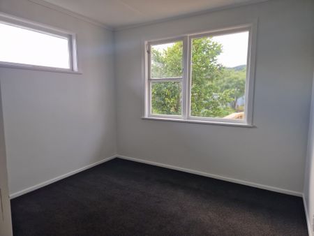 256 Fergusson Drive, Heretaunga Wellington 5018 - Photo 4