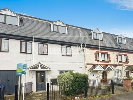 Marlborough Road, Woking, GU21 - Photo 5