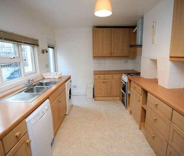 Acquire Estate Agents Amazing Mossford Street House, E3 - Photo 4