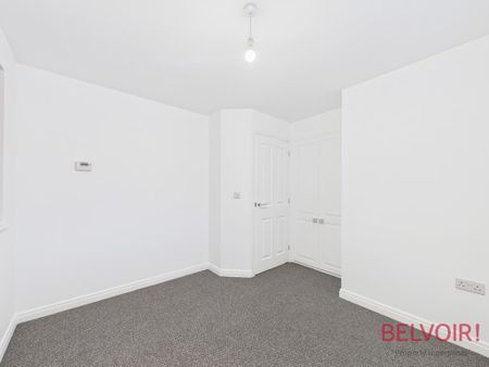 2 bedroom semi-detached house to rent - Photo 2