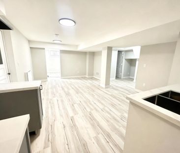 For Lease - 714 Tennyson Avenue Unit# WALK-OUT, Oshawa, Ontario - Photo 5