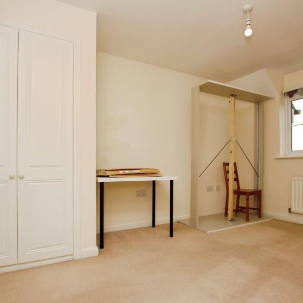 2 bedroom townhouse to rent - Photo 1