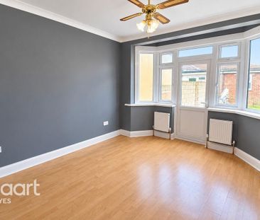 3 bedroom semi-detached house to rent - Photo 2