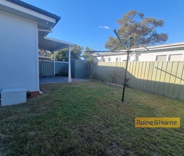 IMMACULATE 4 BEDROOM FAMILY HOME - Photo 5