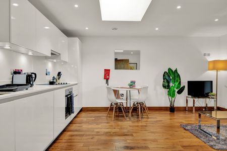 1 Bed Flat, Stephen Court, E2 - Photo 2