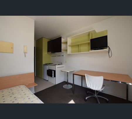 813/9 Earl Street, Carlton, Vic 3053 - Photo 4