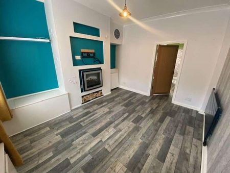 Carnot Street, Leeman Road, YO26 - Photo 2