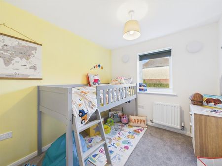 3 BED House To rent - Photo 4