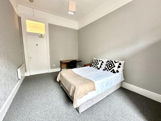 (ROOM 4) Sauchiehall Street, City Centre, Glasgow, G2 3JD - Photo 1