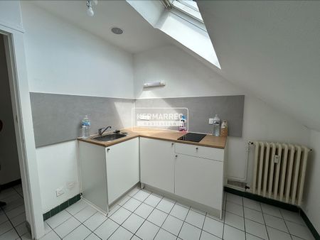 Location Appartement 3 pièces 48m² - Photo 3
