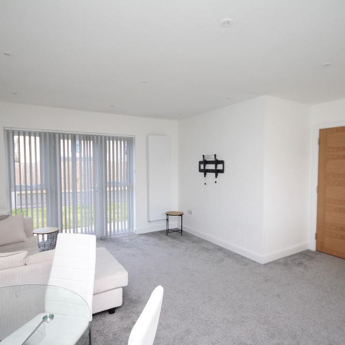 4 bedroom detached house to rent - Photo 1