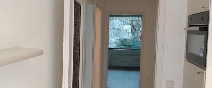 Wunderschöne 2-Zimmer-Wohnung mit Balkon in Hamburg-Osdorf - Foto 1