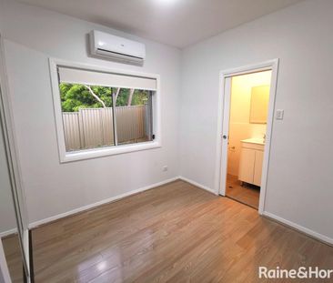 2 Bedrooms Granny Flat In The Heart of Carlingford - Photo 1
