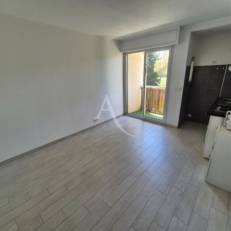 Location Appartement 1 pièce 19m² - Photo 4