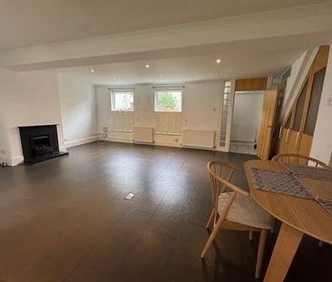 Westfield Place - Photo 2