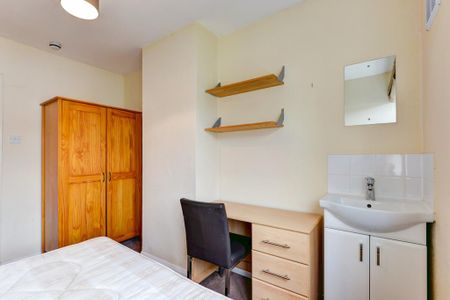 6 bedroom house to rent - Photo 5