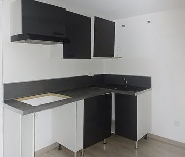 Location Appartement 3 pièces 54m² - Photo 2